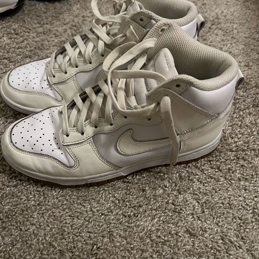 Nike dunks women